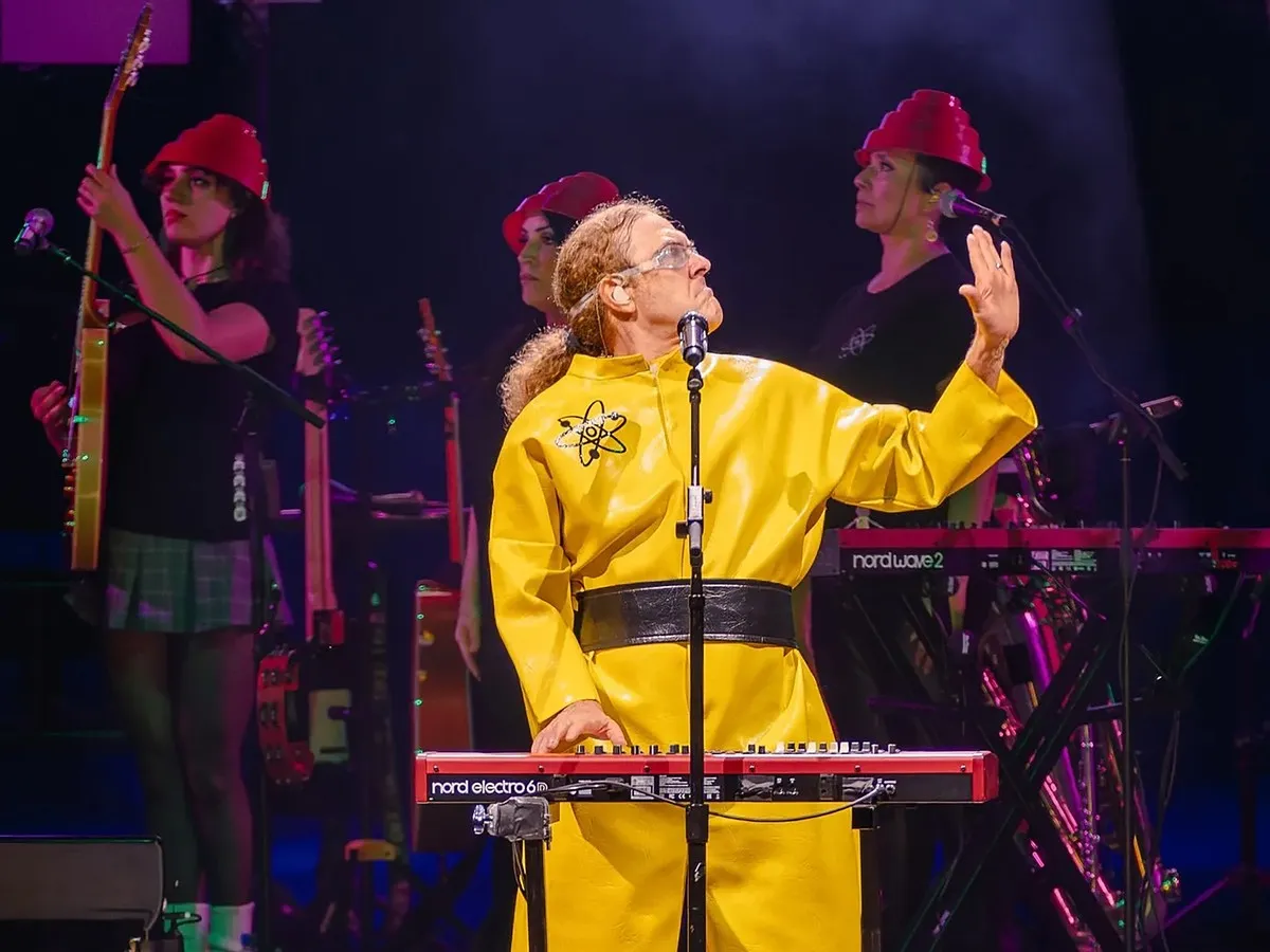 "Weird Al" Yankovic’s Bigger & Weirder 2026 Tour