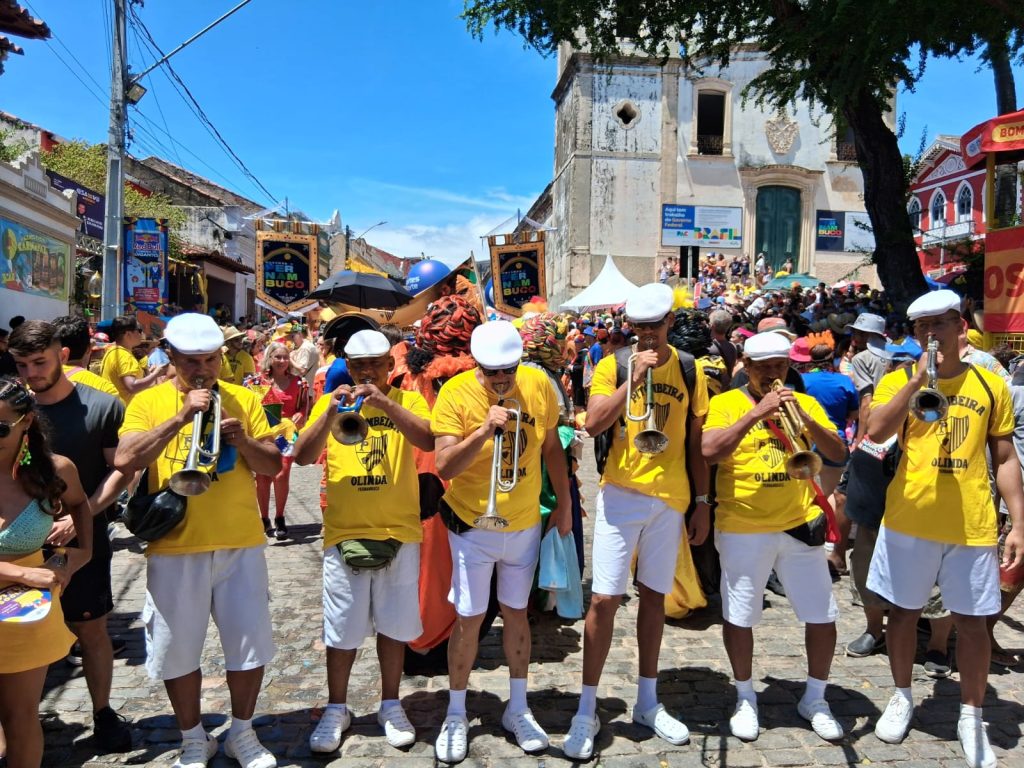 Ensaio da Pitombeira dos Quatro Cantos