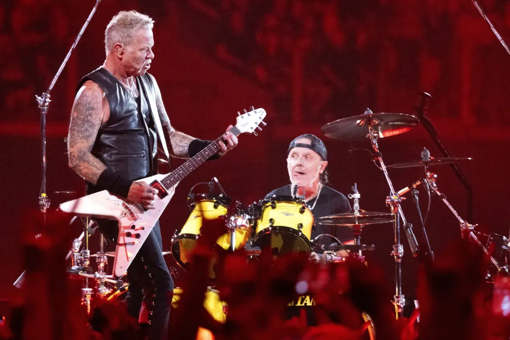 Metallica tribute show by Sandman