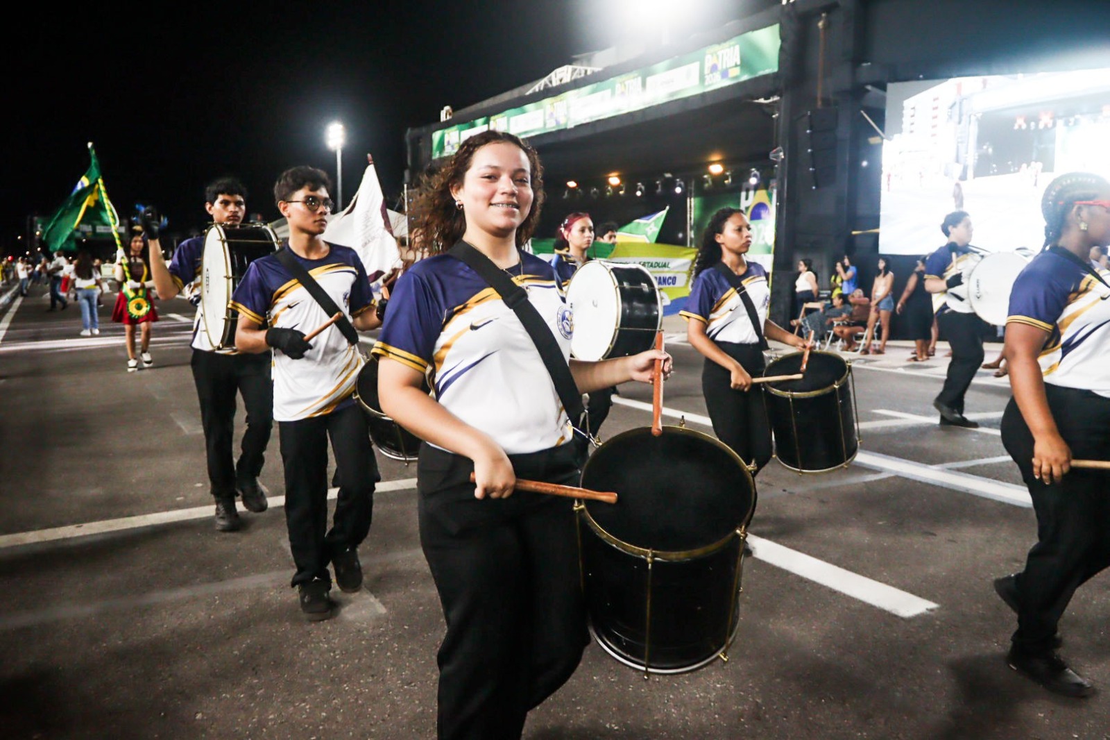Desfile Cívico Estudantil 2026