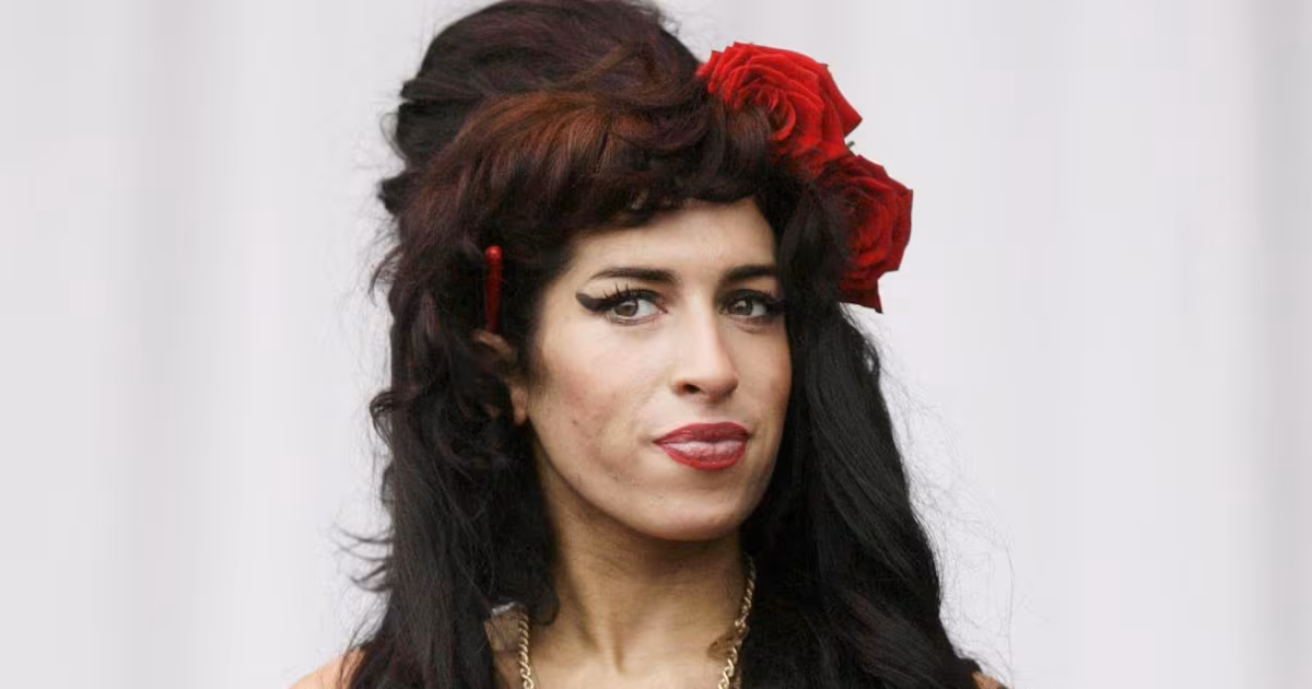 Amy Winehouse Back To Black 20