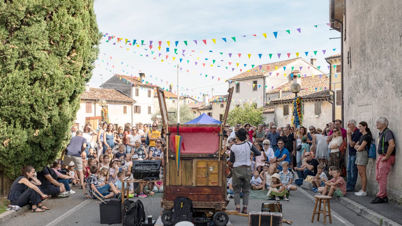 Festival internazionale del teatro di figura “Burattini e Marionette”
