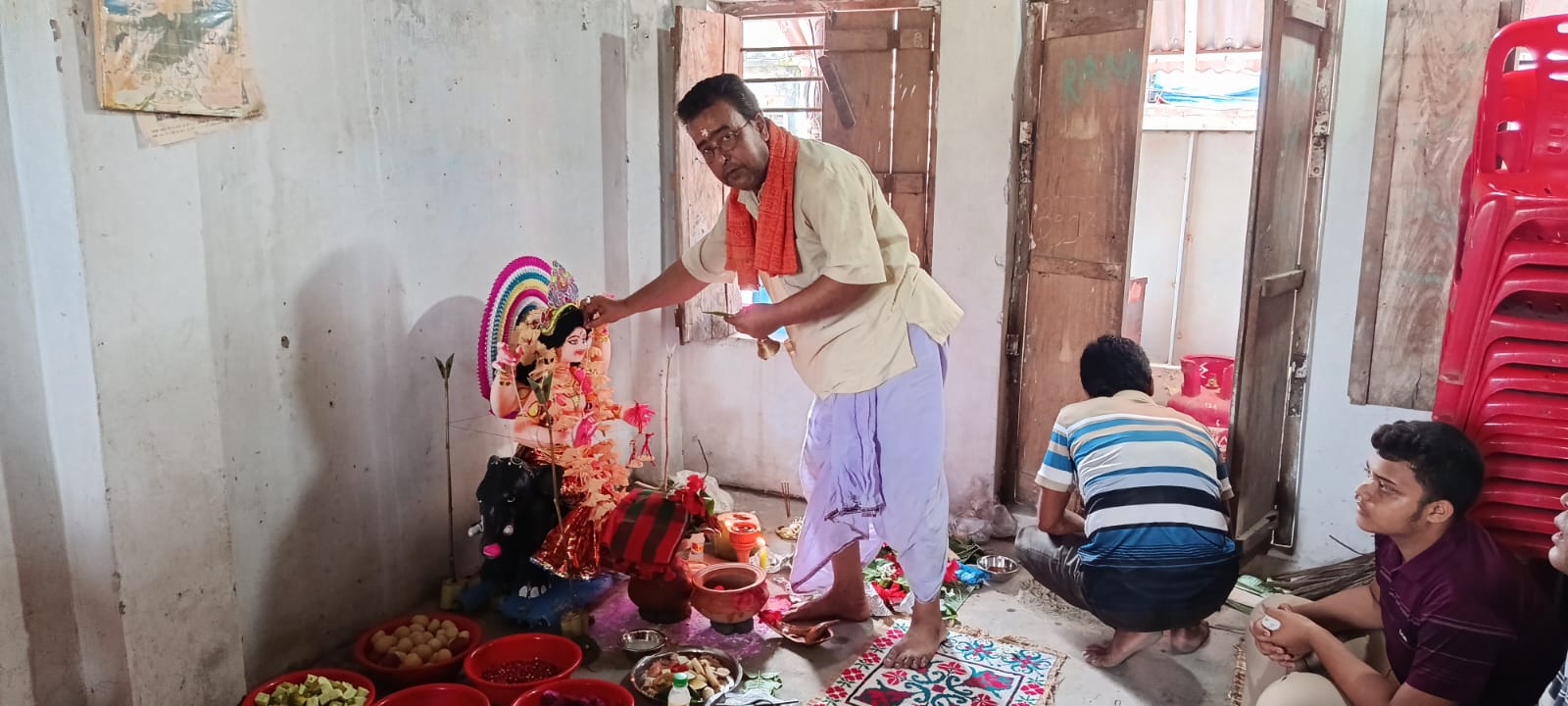 শ্রী শ্রী বিশ^কর্মা পূজা
