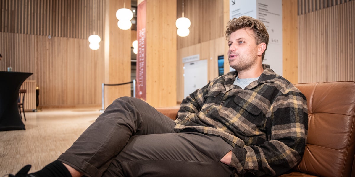 Sandro Cavazza konsert på Sara Kulturhus