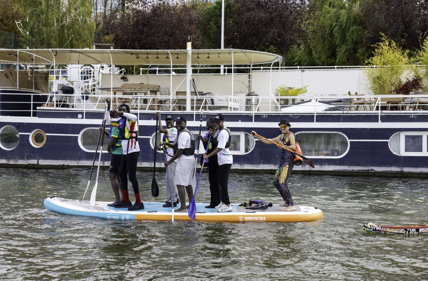 Grande parade nautique sur la Seine