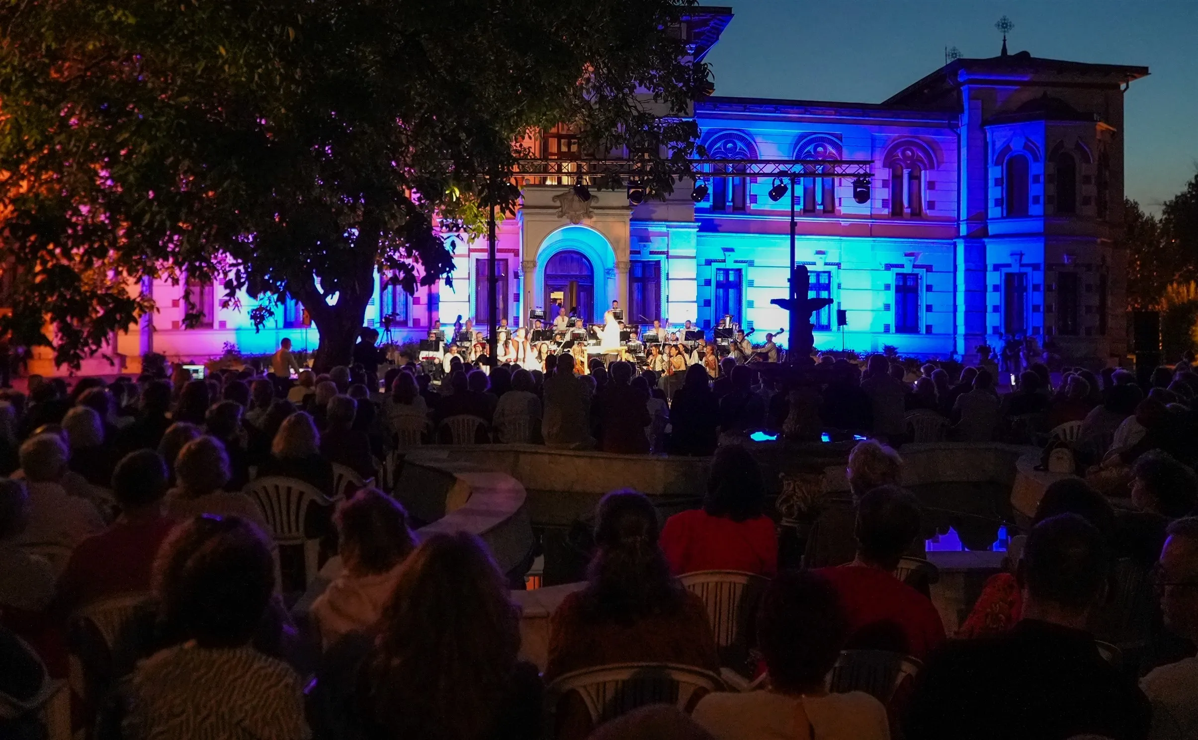 Concert de gală - Deschiderea stagiunii 70 (Teatrul Național de Operă și Operetă „Nae Leonard”)