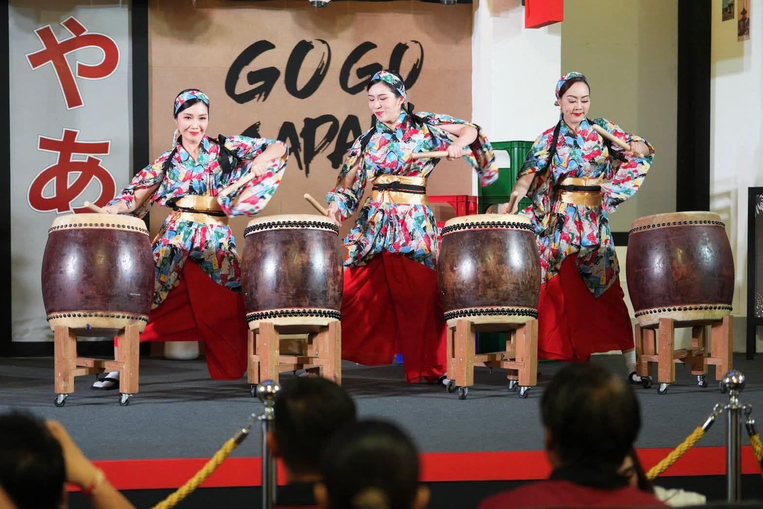 GO GO JAPAN