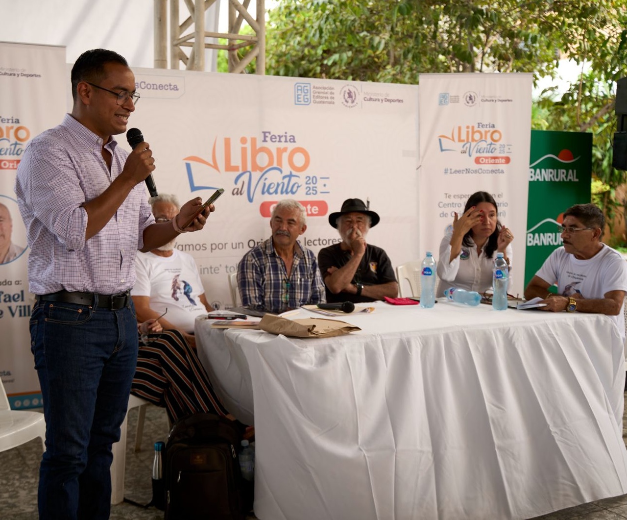 Feria Libro al Viento Oriente