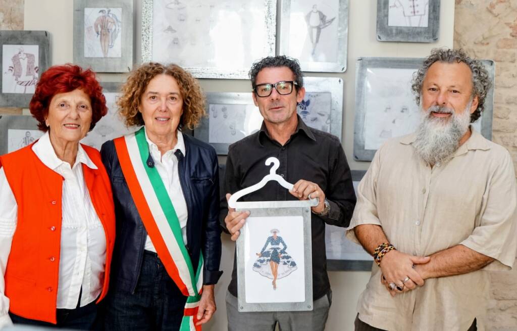 Mostra “Visioni di moda. Figura e figurini di Giancarlo Utili”