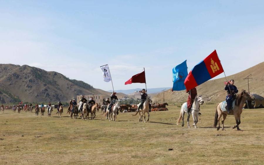 A Thousand Horsemen