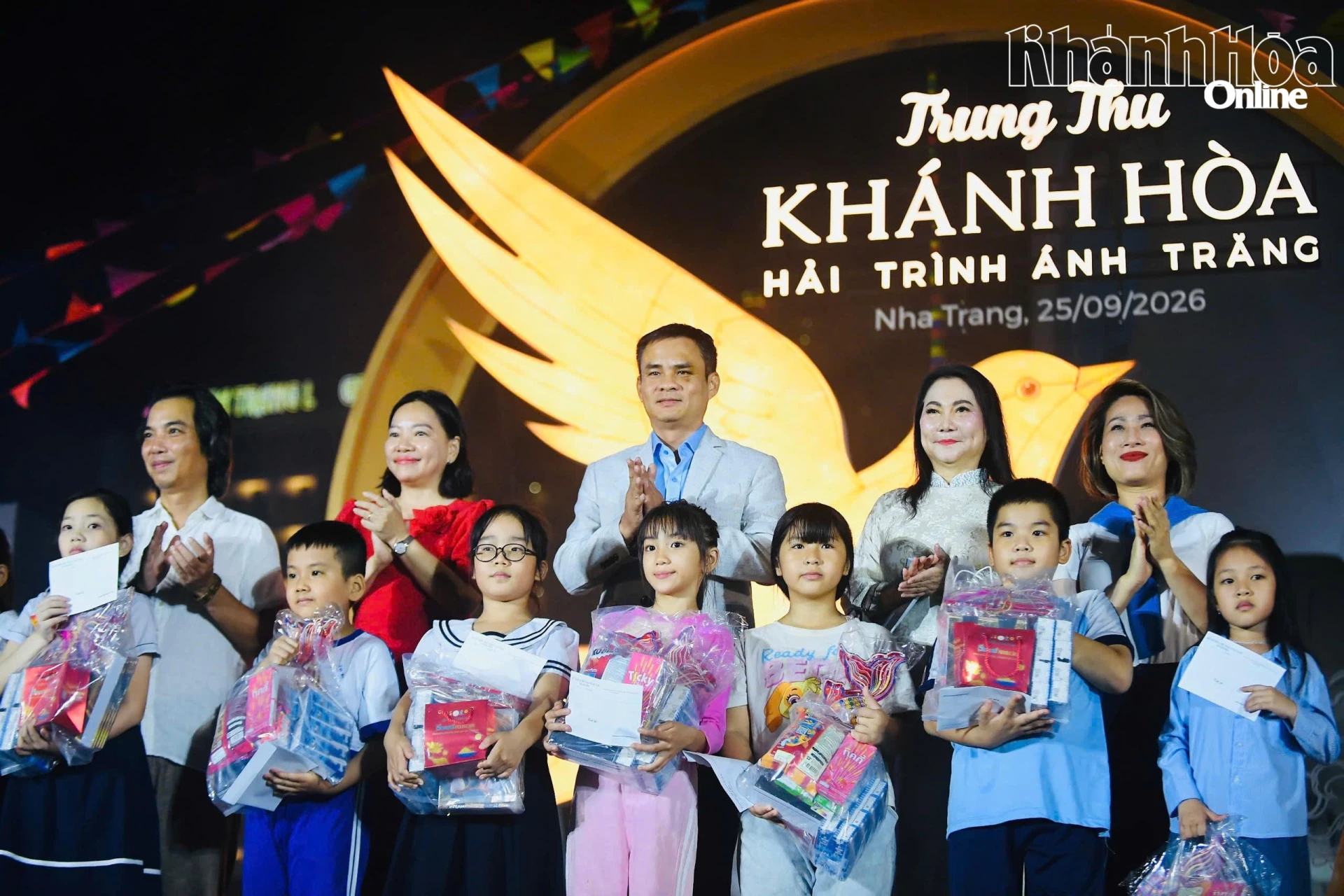 Lễ hội Trung thu “Hải trình ánh trăng”