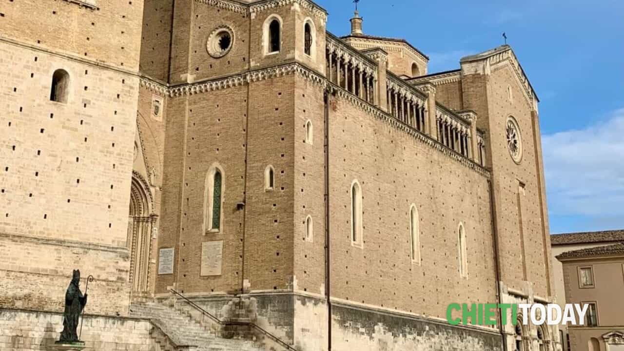 22esimo anniversario dell'ordinazione episcopale di monsignor Forte