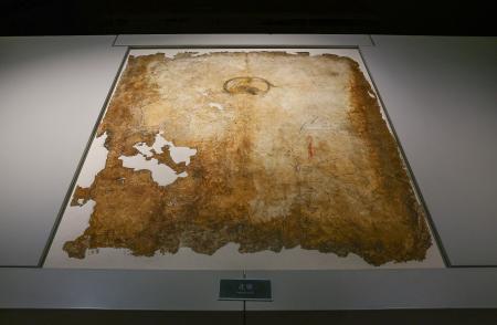 キトラ古墳壁画３面同時公開（開館１０周年記念）