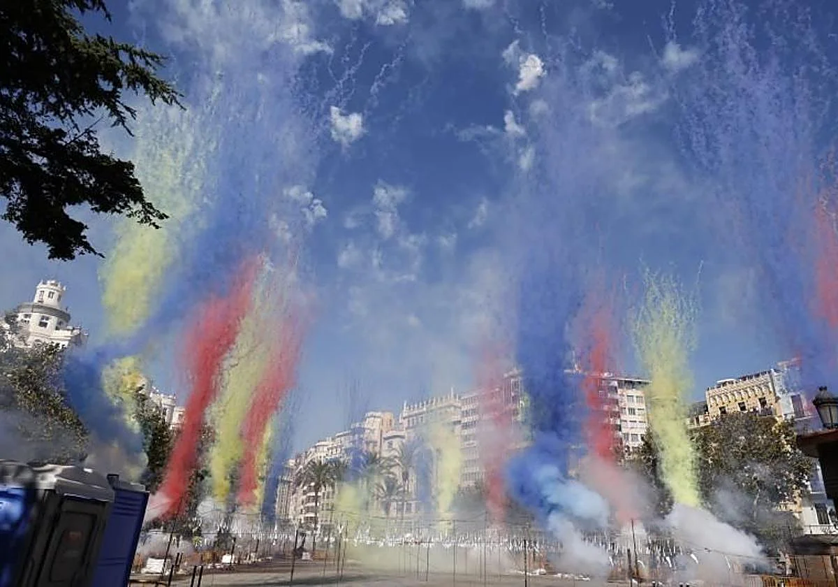 Programación de fuegos artificiales y drones (Simposio Internacional de Pirotecnia)