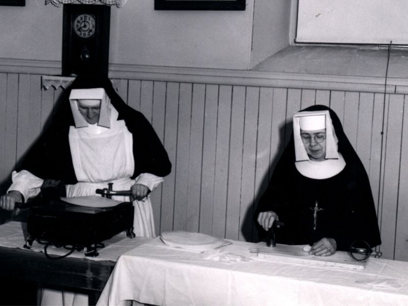 Exposition Femmes et religieuses — volet 2
