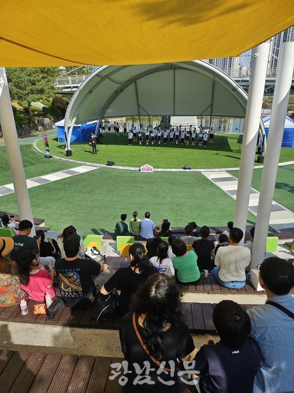 찾아가는 문화공연 <당신곁에>